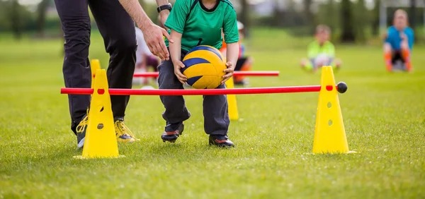 一场没打就当票王！赖益烨人气爆棚